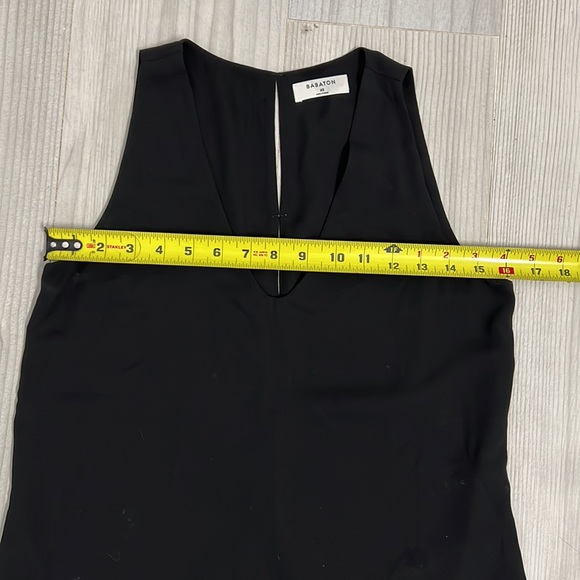 ARITZIA Babaton Maddox blouse XS - Picture 6 of 7